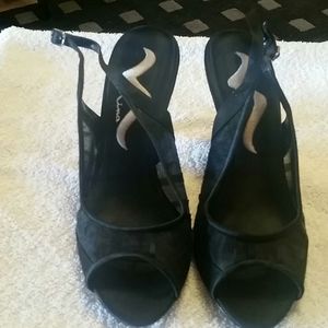 NINA heels sz 6M